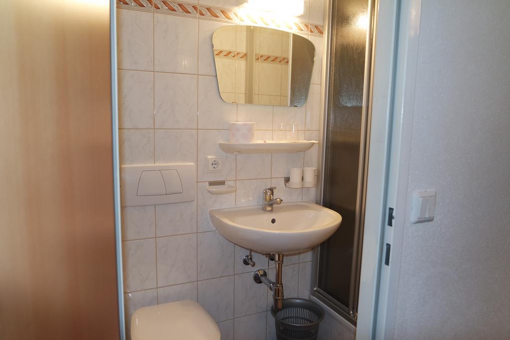 Haus Unterberg Panzió San Giacomo Val di Vizze Kültér fotó